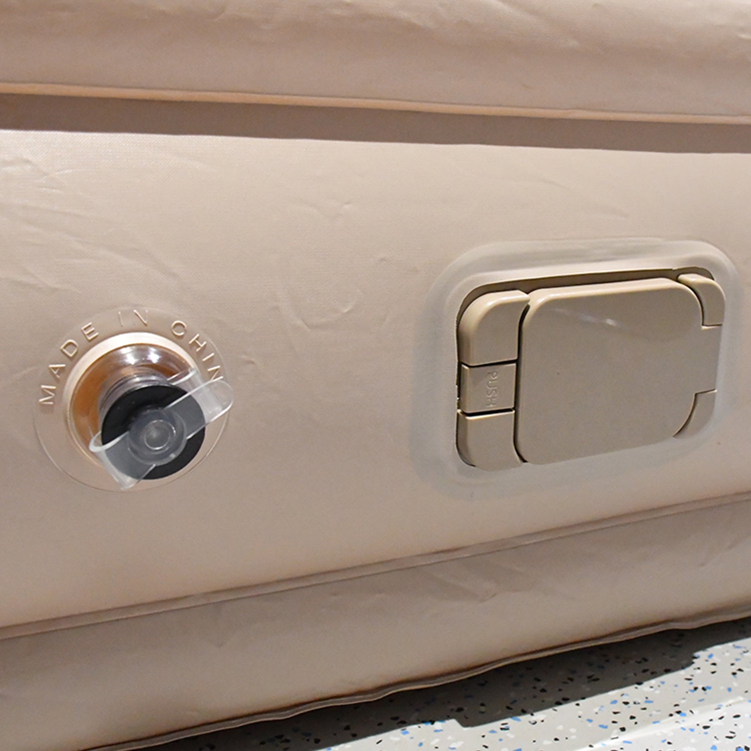 Portable Inflatable Bed Folding Lazy Bed (190x100x40 Cm  1 Pc)